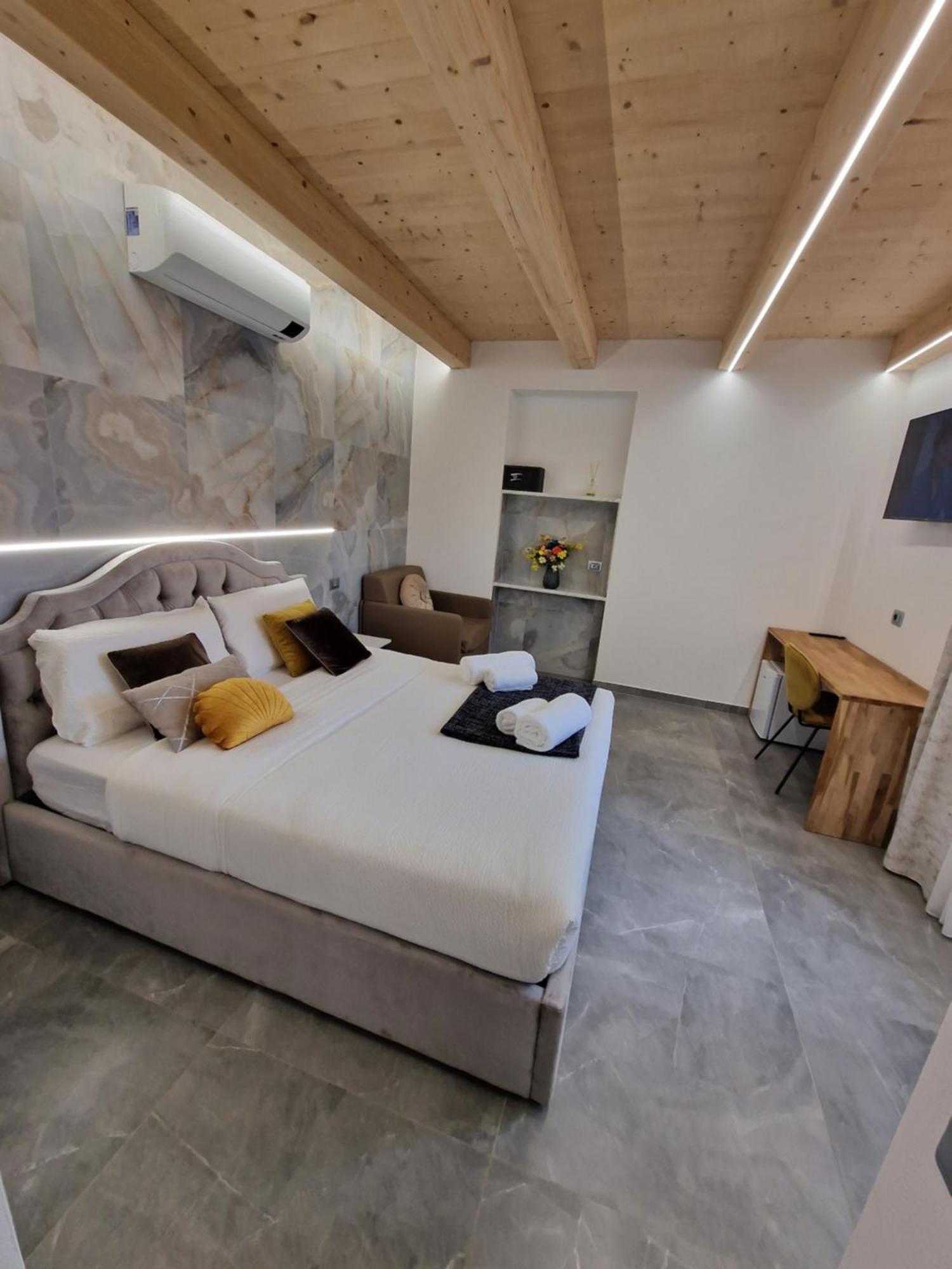 Marla Rooms La Spezia Rom bilde
